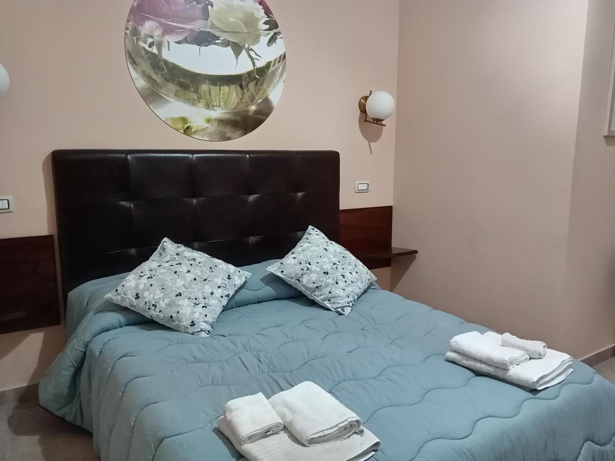 Piazza Verdi Liberty House Lecce Zewnętrze zdjęcie
