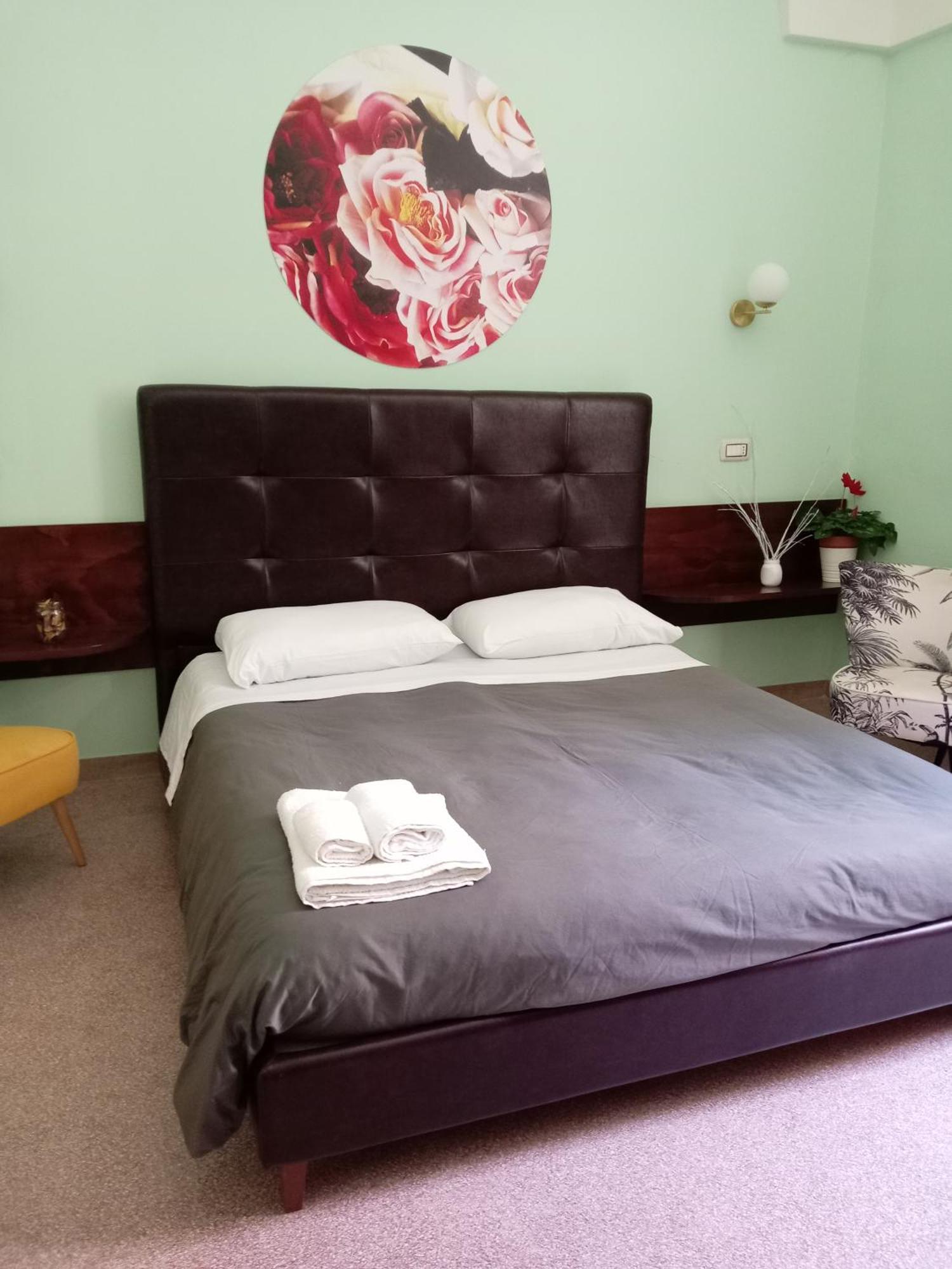 Piazza Verdi Liberty House Lecce Zewnętrze zdjęcie