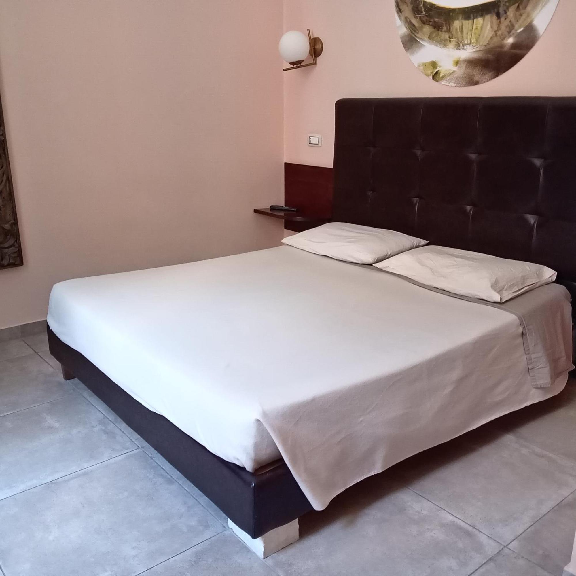 Piazza Verdi Liberty House Lecce Zewnętrze zdjęcie